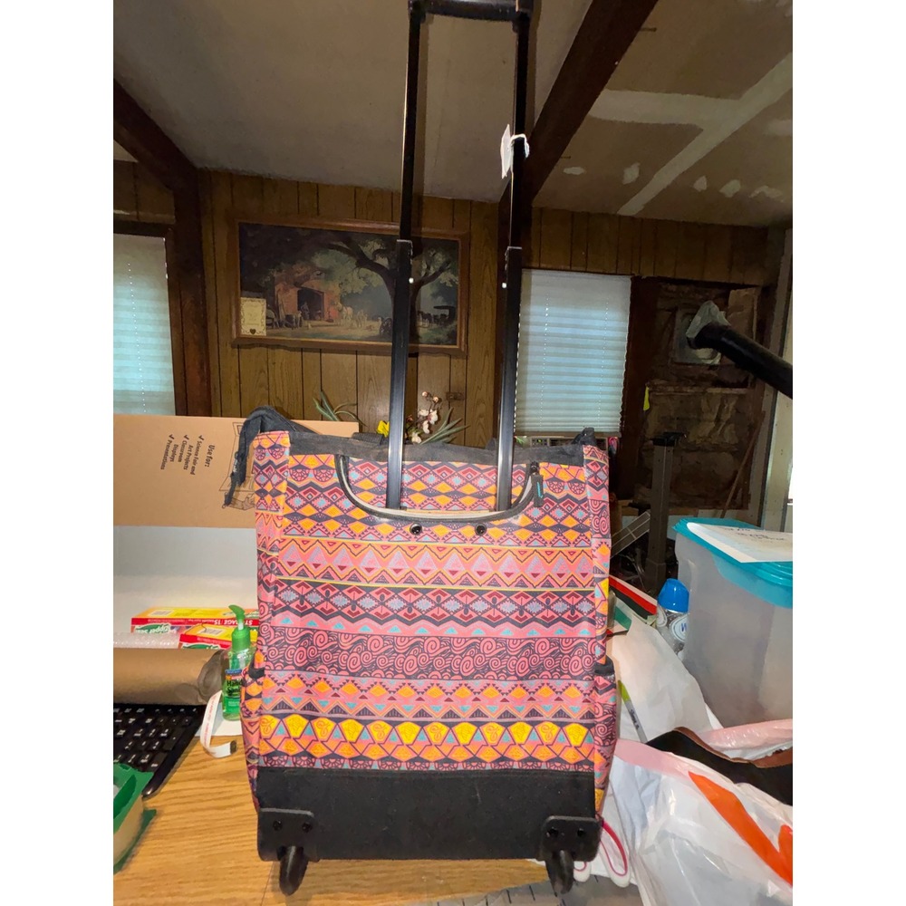 Traveland Carry on  Geometric Print Travel Bag /School Bookbag - Picture 10 of 16